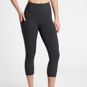 Athleta Capri Leggings with Side Pockets